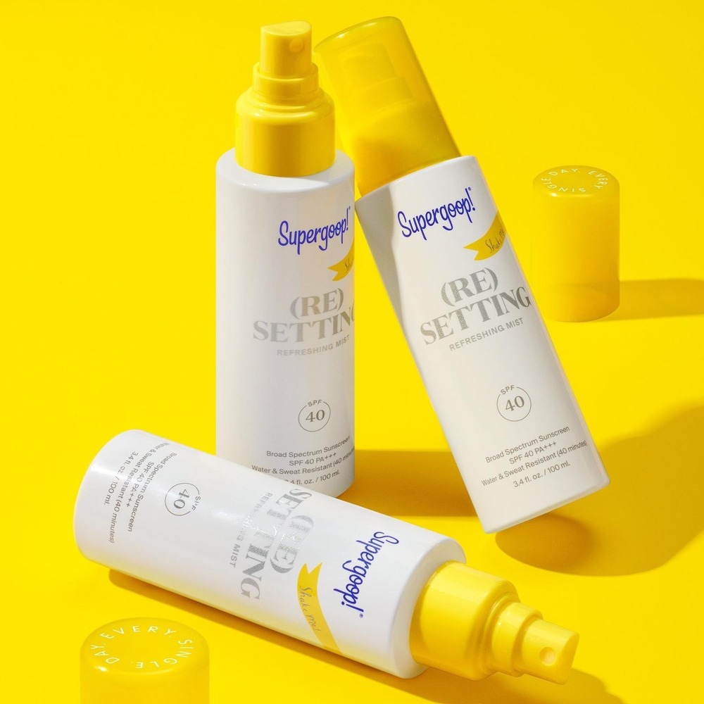 Supergoop! (Re)setting Refreshing Mist Sunscreen 1oz Travel Size SPF 40 Matte - Picture 7 of 9